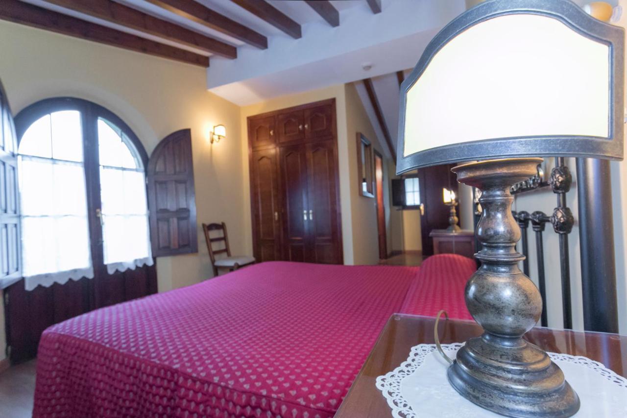 Posada De La Abadia - Adults Only Santillana del Mar Dış mekan fotoğraf