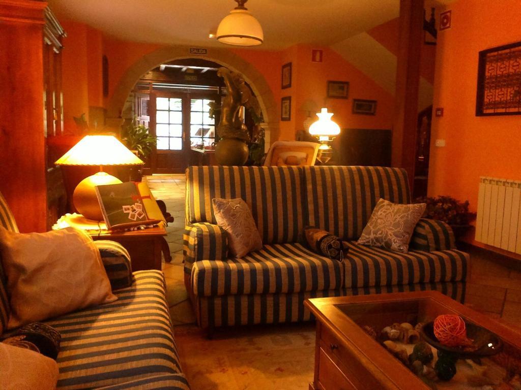 Posada De La Abadia - Adults Only Santillana del Mar Dış mekan fotoğraf