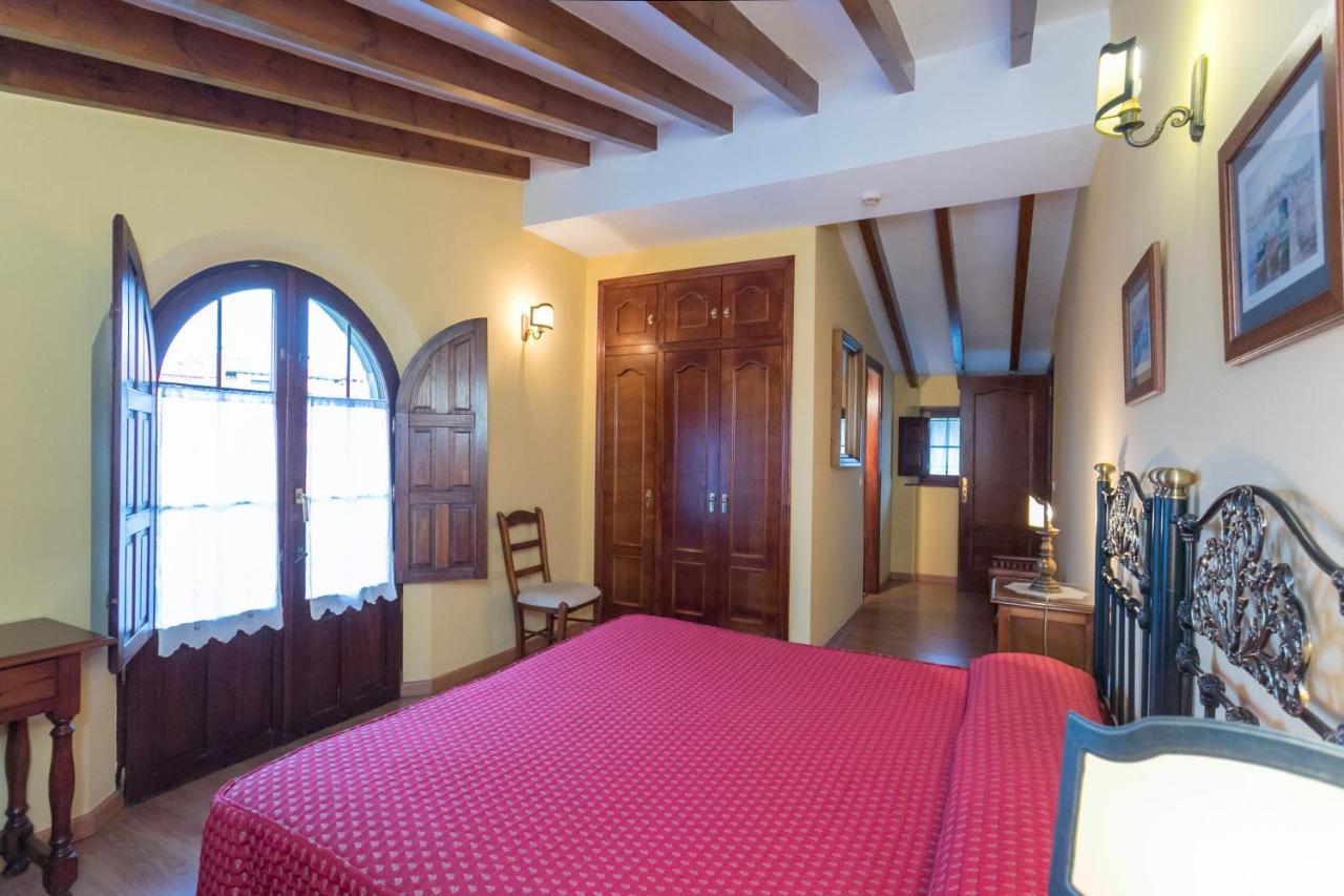 Posada De La Abadia - Adults Only Santillana del Mar Dış mekan fotoğraf