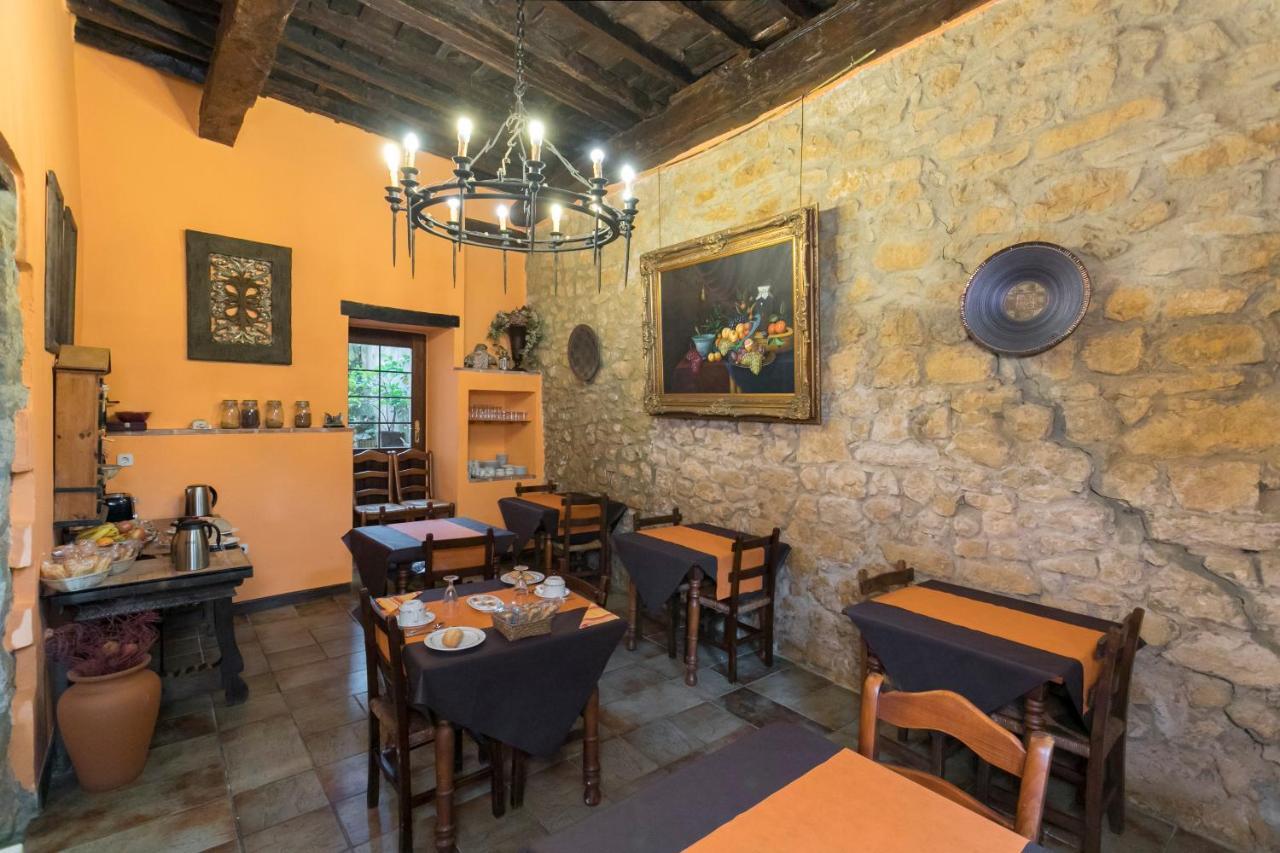Posada De La Abadia - Adults Only Santillana del Mar Dış mekan fotoğraf