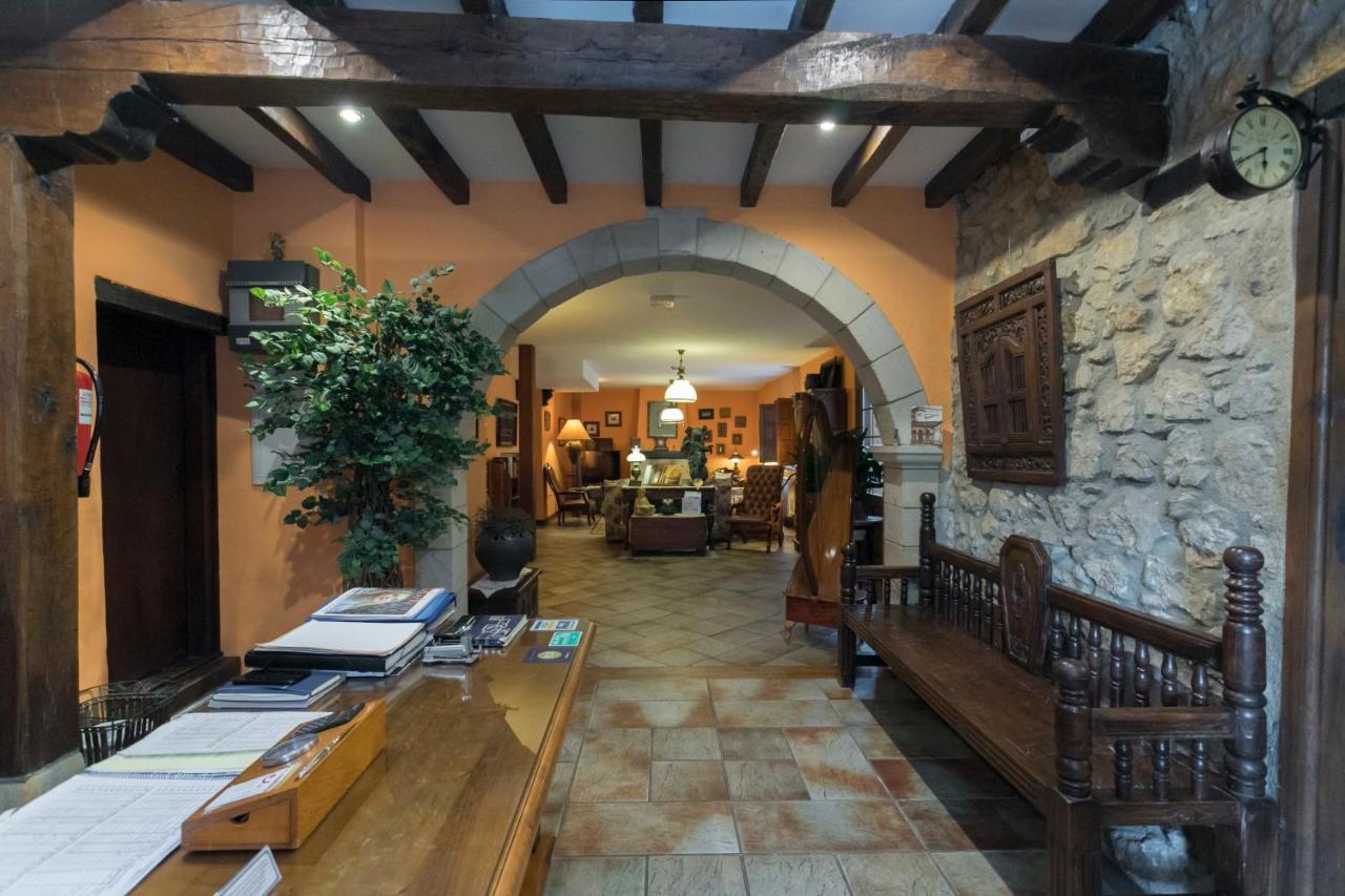Posada De La Abadia - Adults Only Santillana del Mar Dış mekan fotoğraf